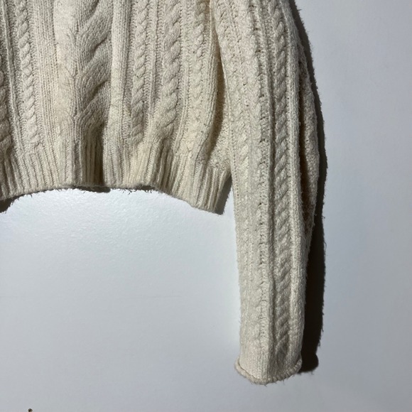Anthropologie Pilcro Cream Cable Knit Mock Neck Cropped Sweater Women's Small‎ - Picture 4 of 7